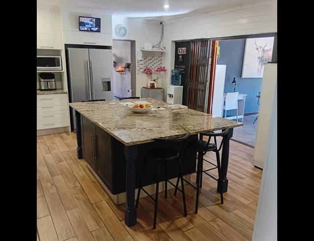 4 BEDROOM HOUSE FOR SALE IN RANDHART